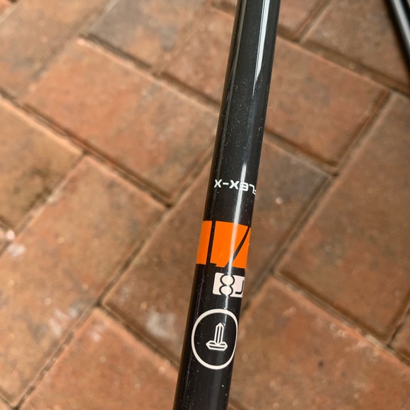 FUJIKURA XLR8 X-FLEX  golf SHAFT
Used - Picture 3 of 8